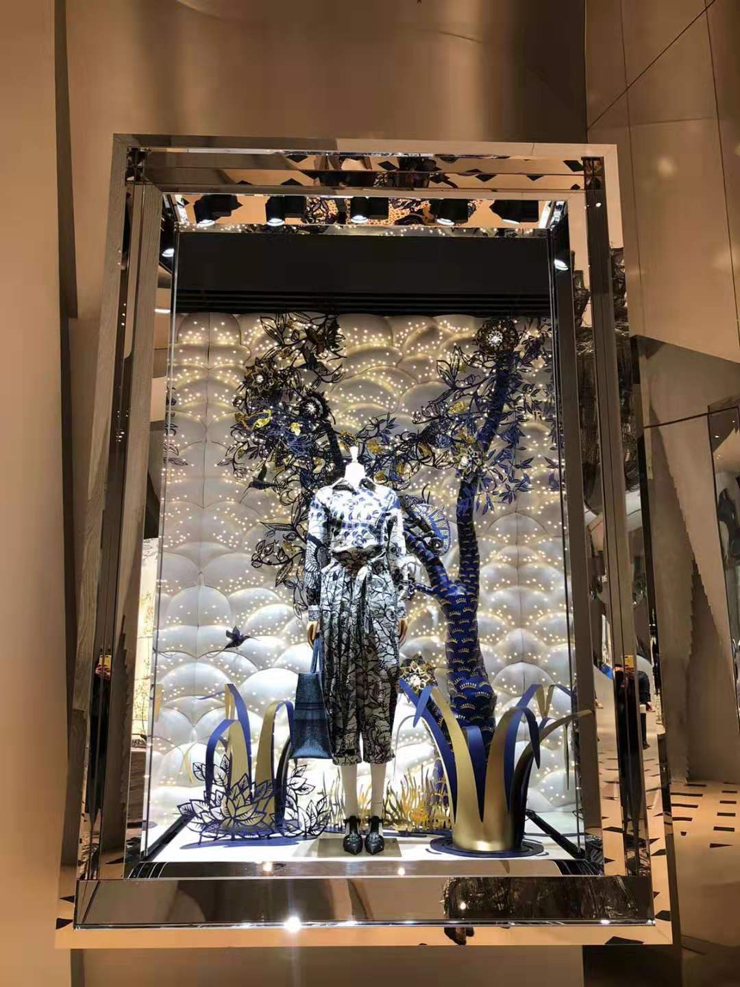 Dior 5.jpg